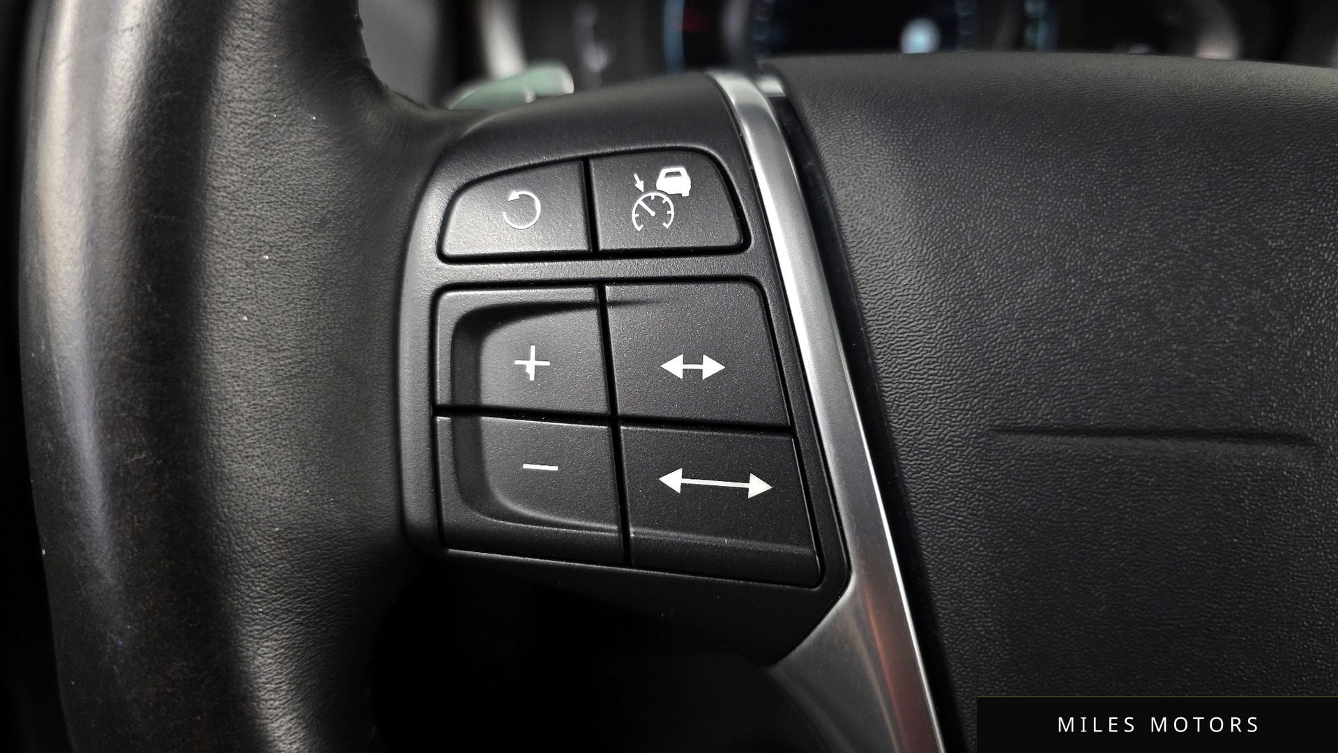 Volvo XC60 2015 — миниатюра 17