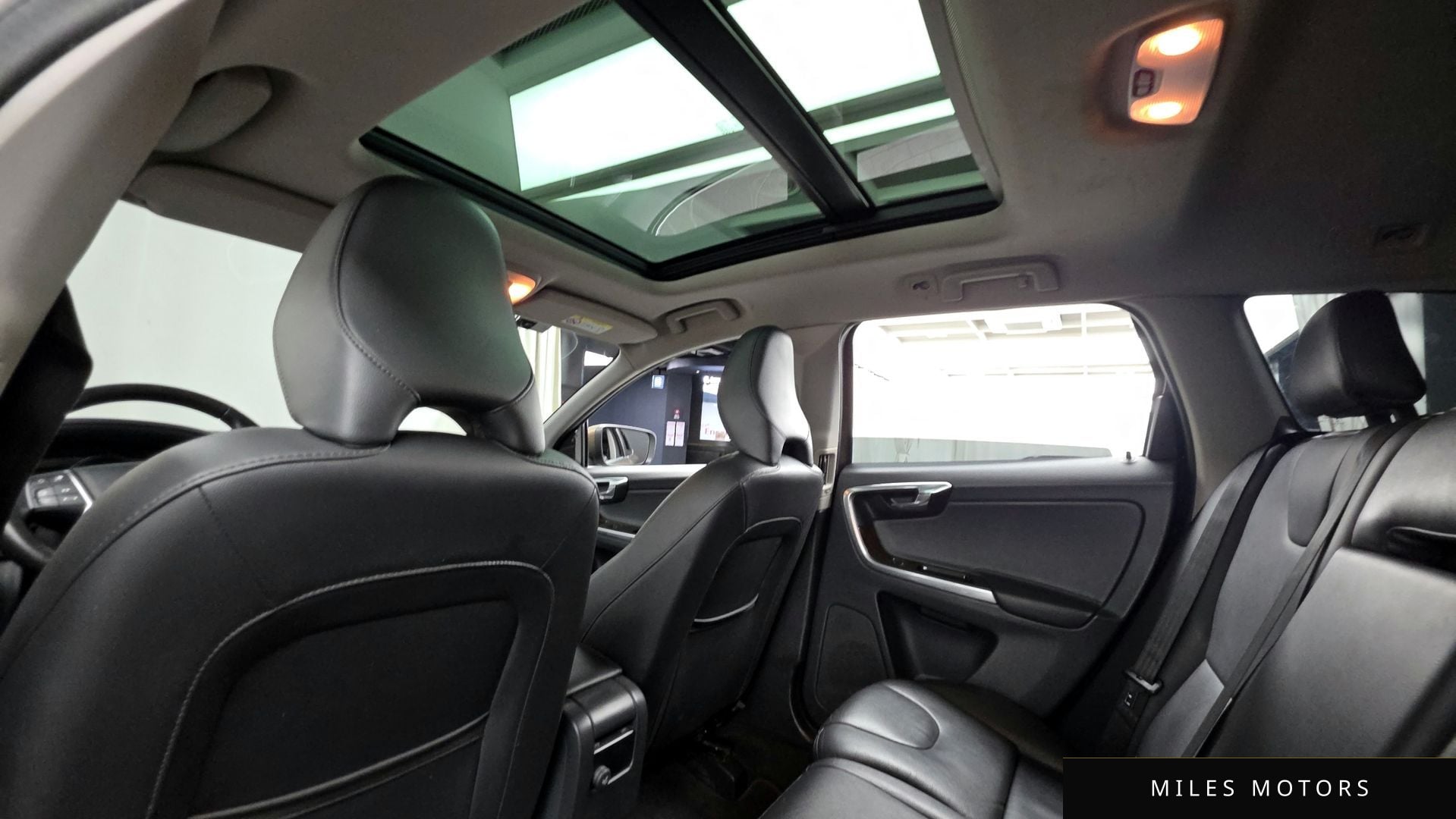 Volvo XC60 2015 — миниатюра 19