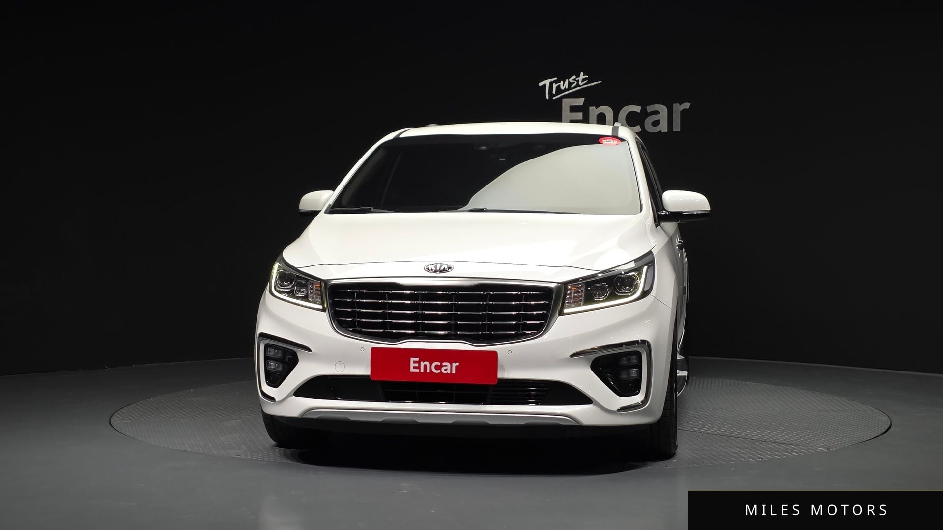 Kia Canival 2019 — миниатюра 3