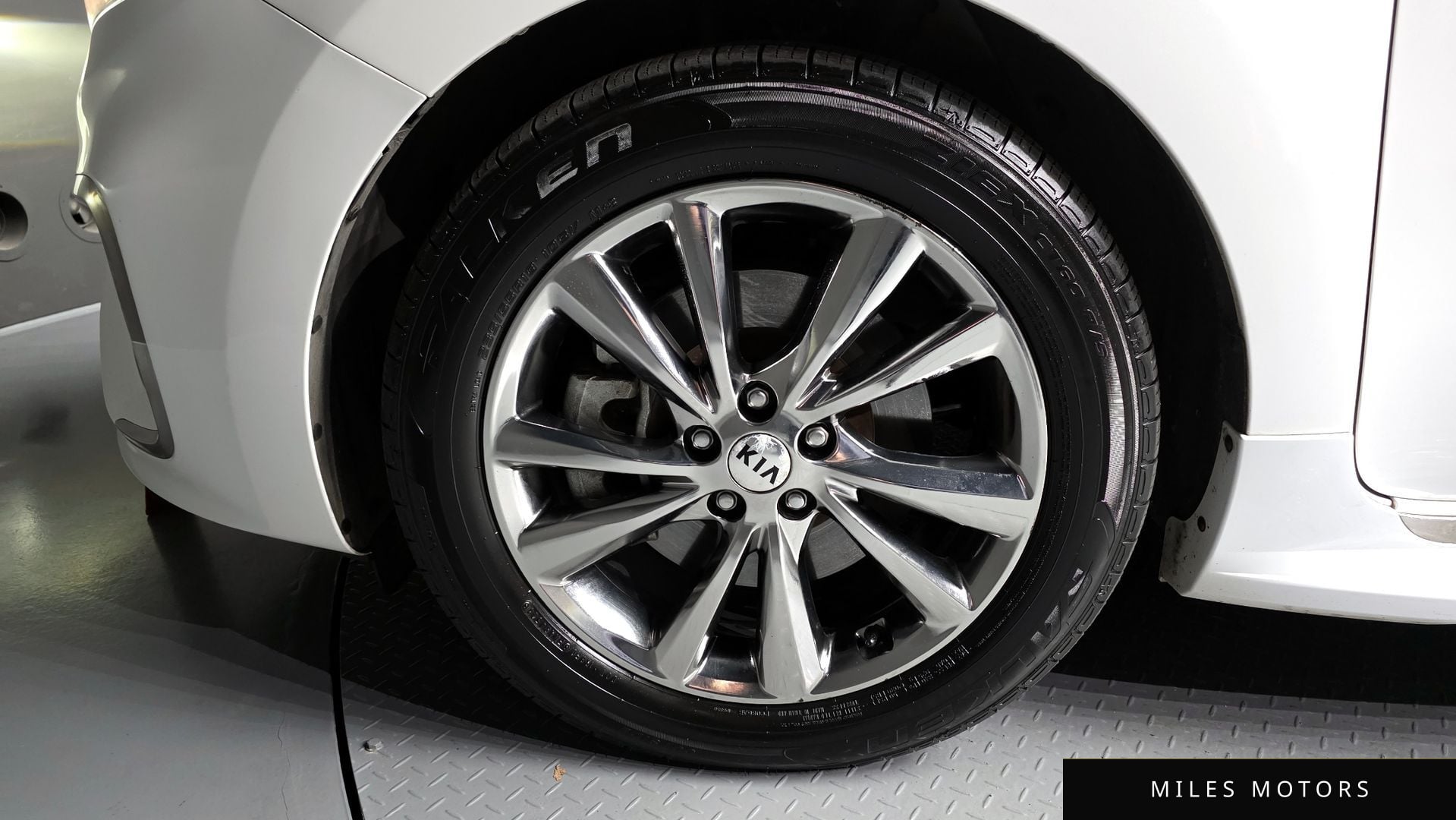 Kia Canival 2019 — миниатюра 5