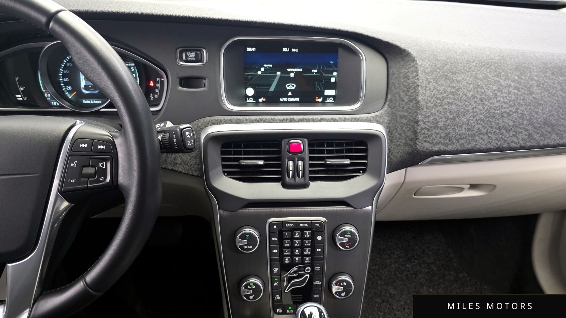 Volvo V40 2016 — миниатюра 14