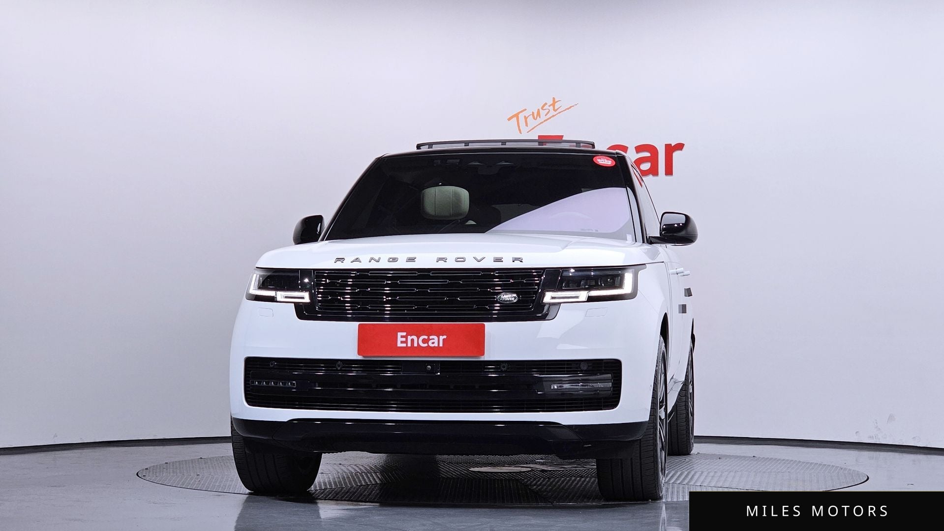 Land Rover Range Rover 2023 — миниатюра 3