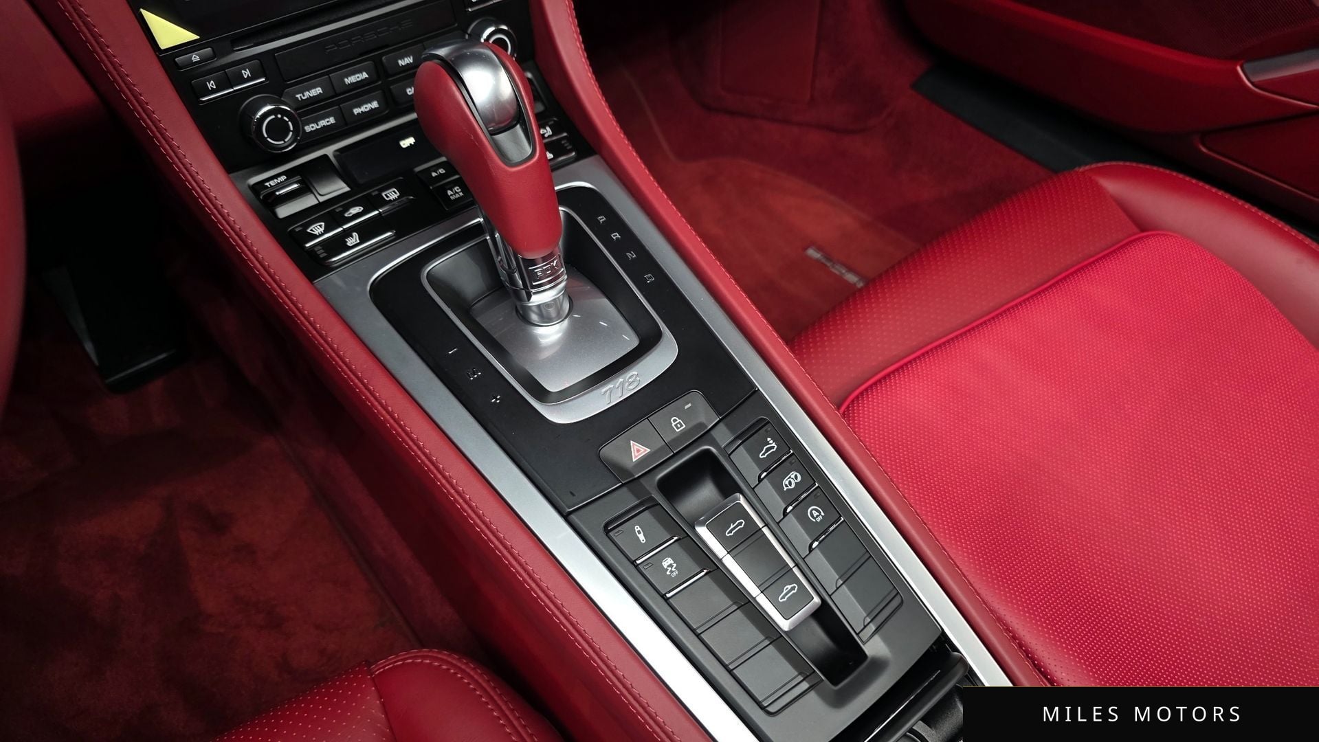 Porsche 718 박스터 2022 — миниатюра 12