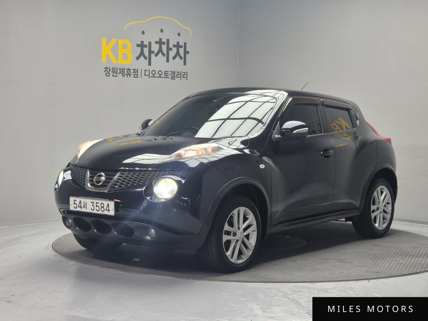 Nissan Juke 2010 — миниатюра 3
