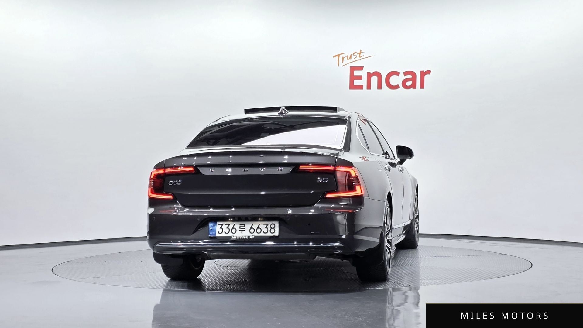 Volvo S90 2023 — миниатюра 4
