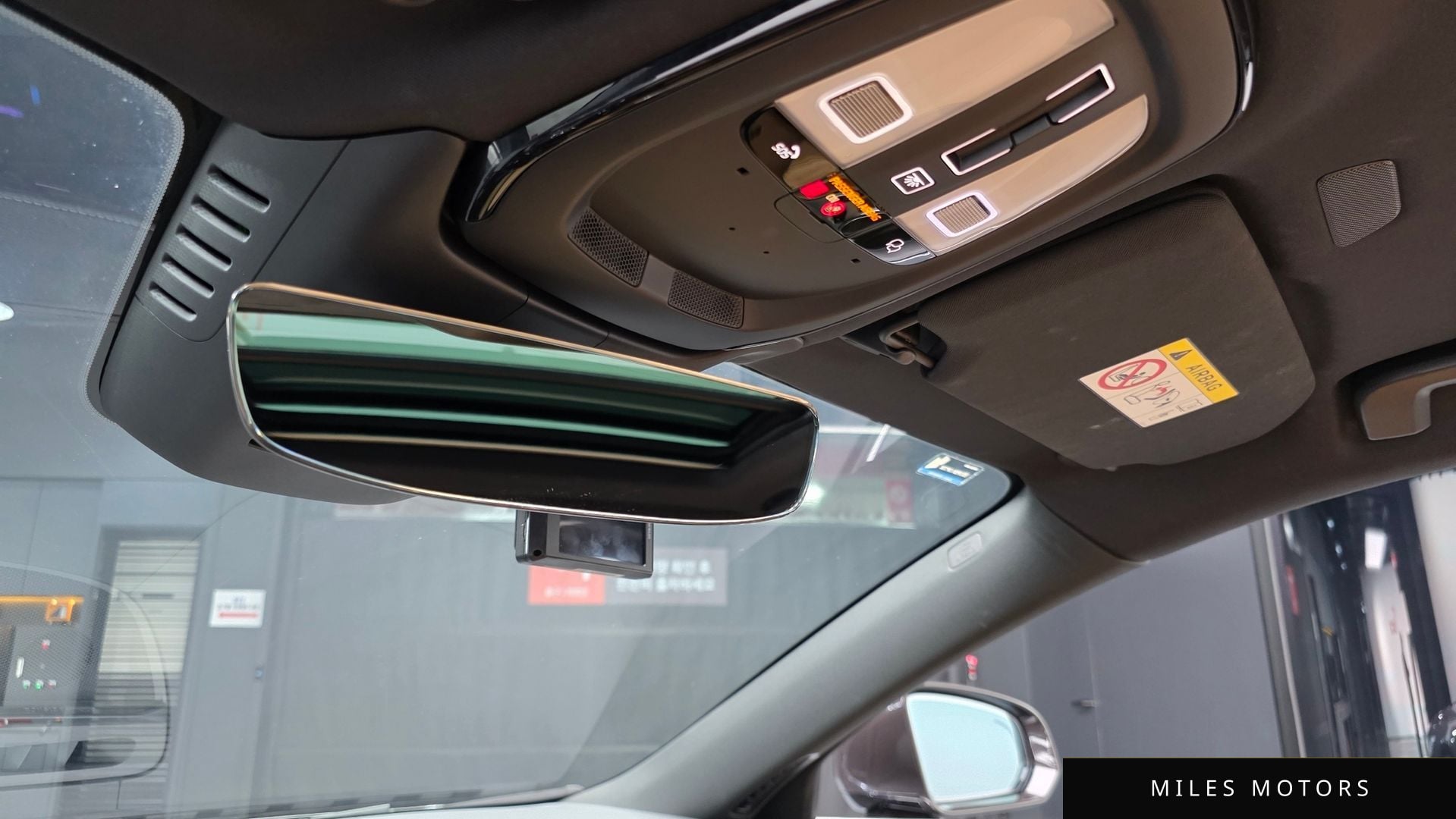 Volvo S90 2023 — миниатюра 31