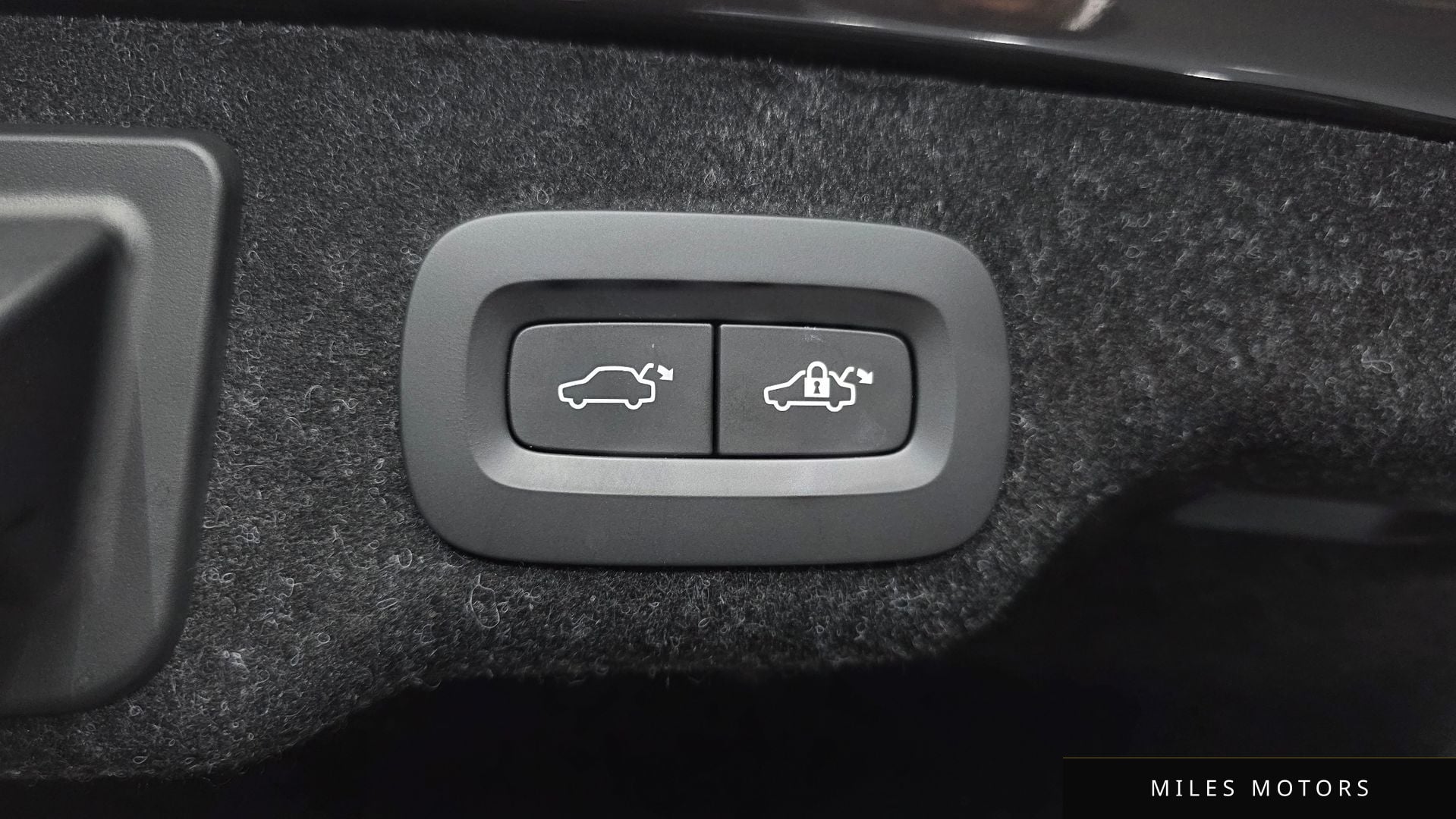 Volvo S90 2023 — миниатюра 35