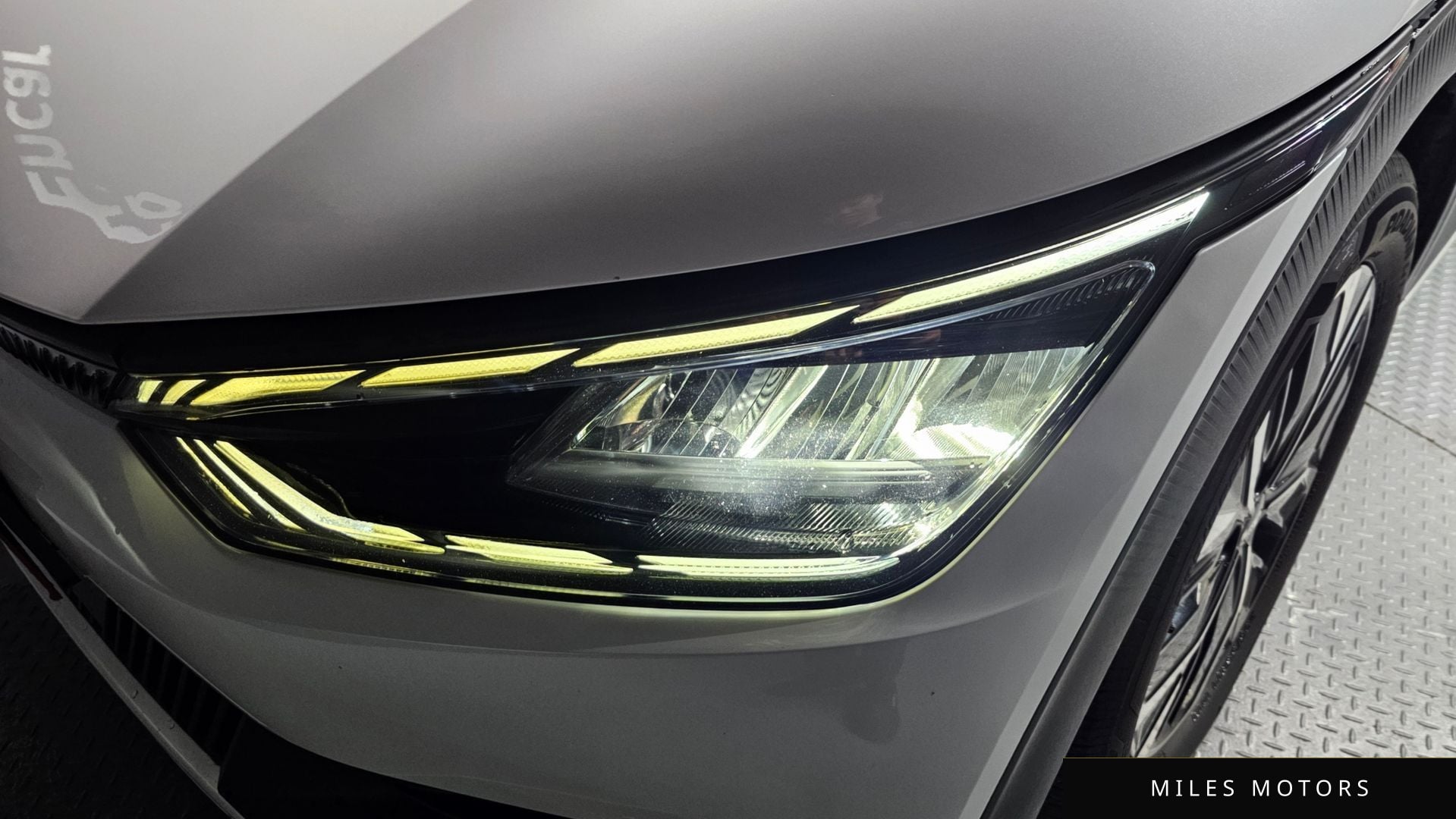 Kia EV6 2022 — миниатюра 8