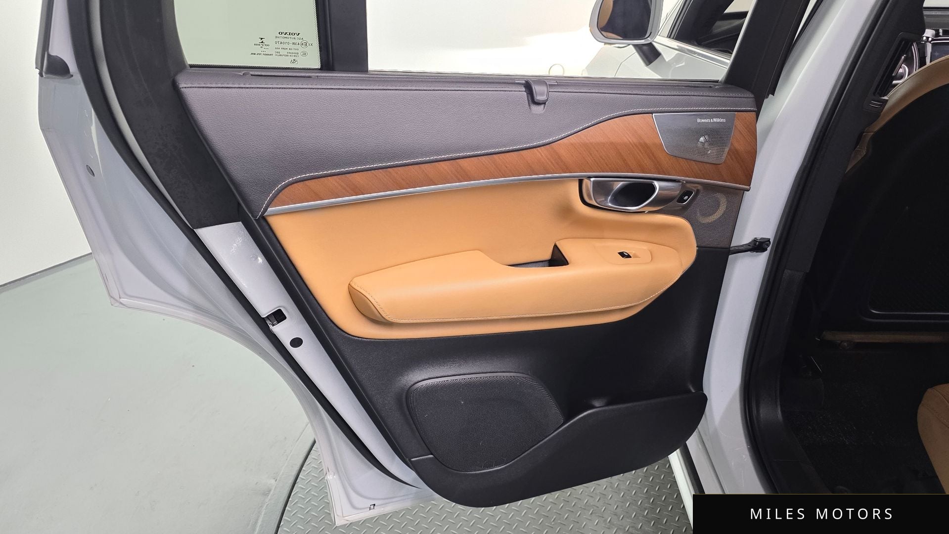 Volvo XC90 2019 — миниатюра 15