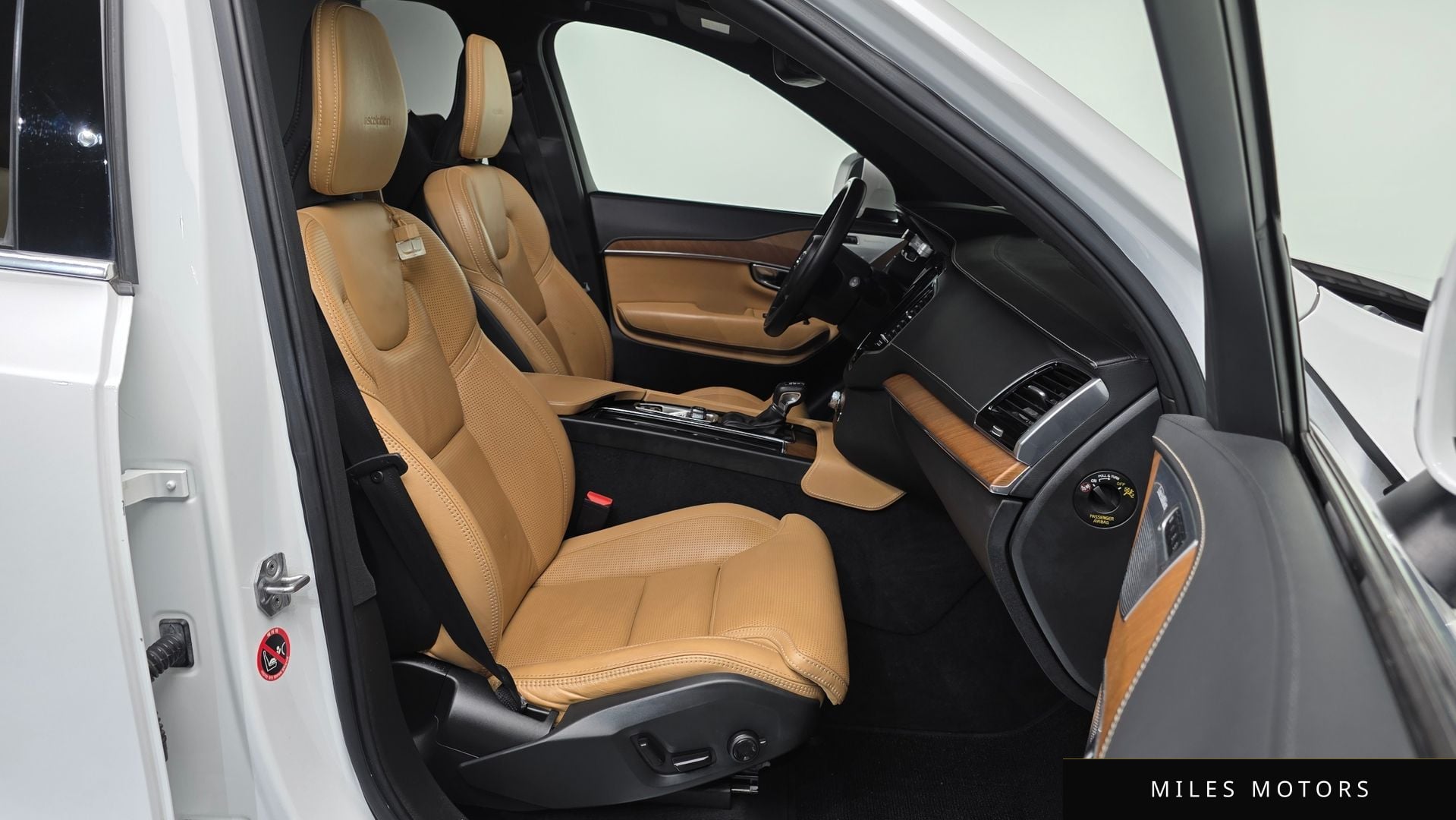 Volvo XC90 2019 — миниатюра 16