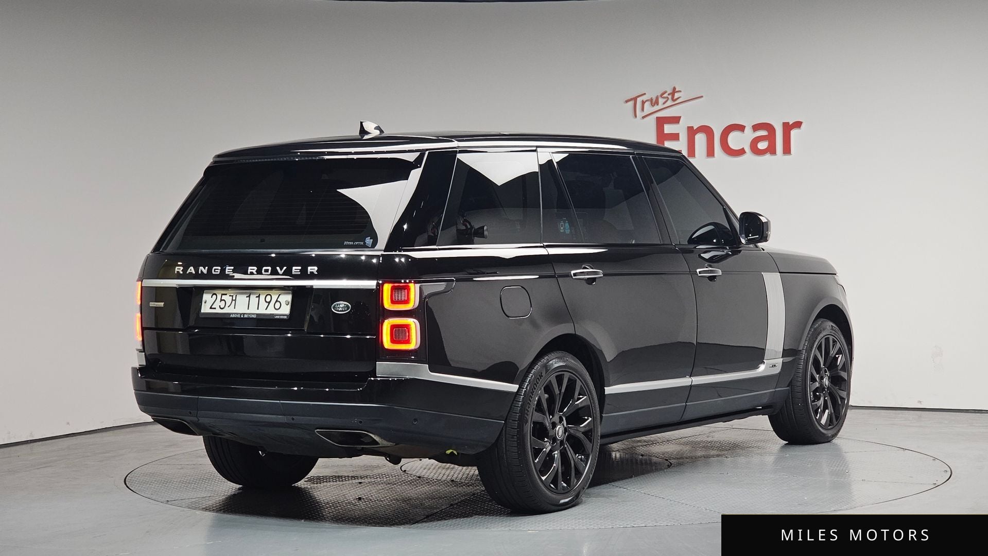 Land Rover Range Rover 2019 — миниатюра 2