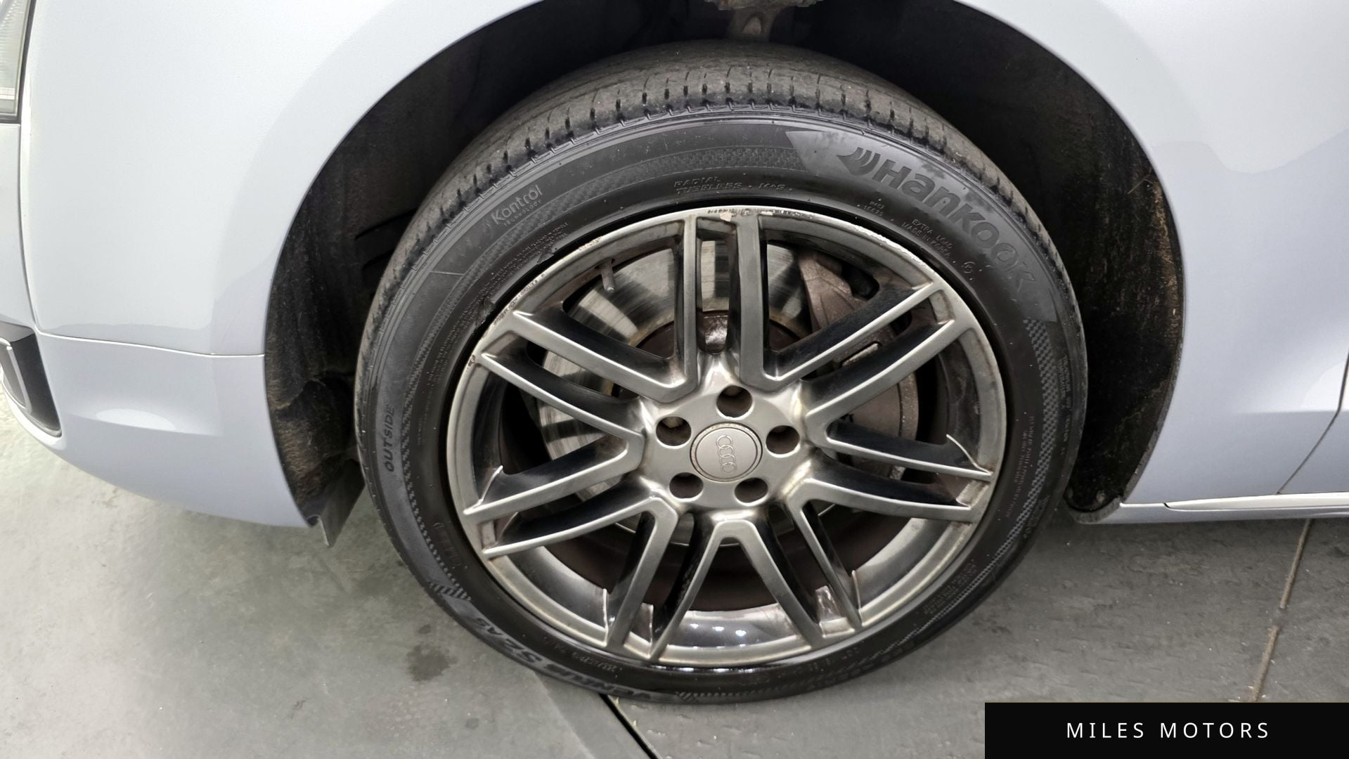 Audi A8 2015 — миниатюра 5