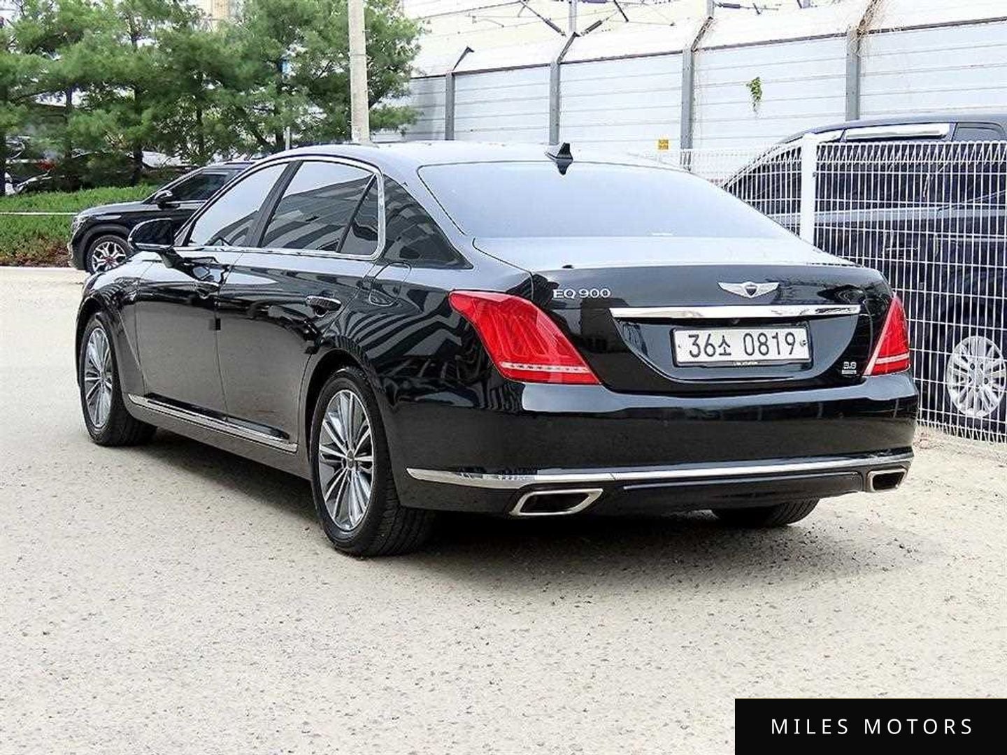 Genesis EQ900 2016 — миниатюра 3