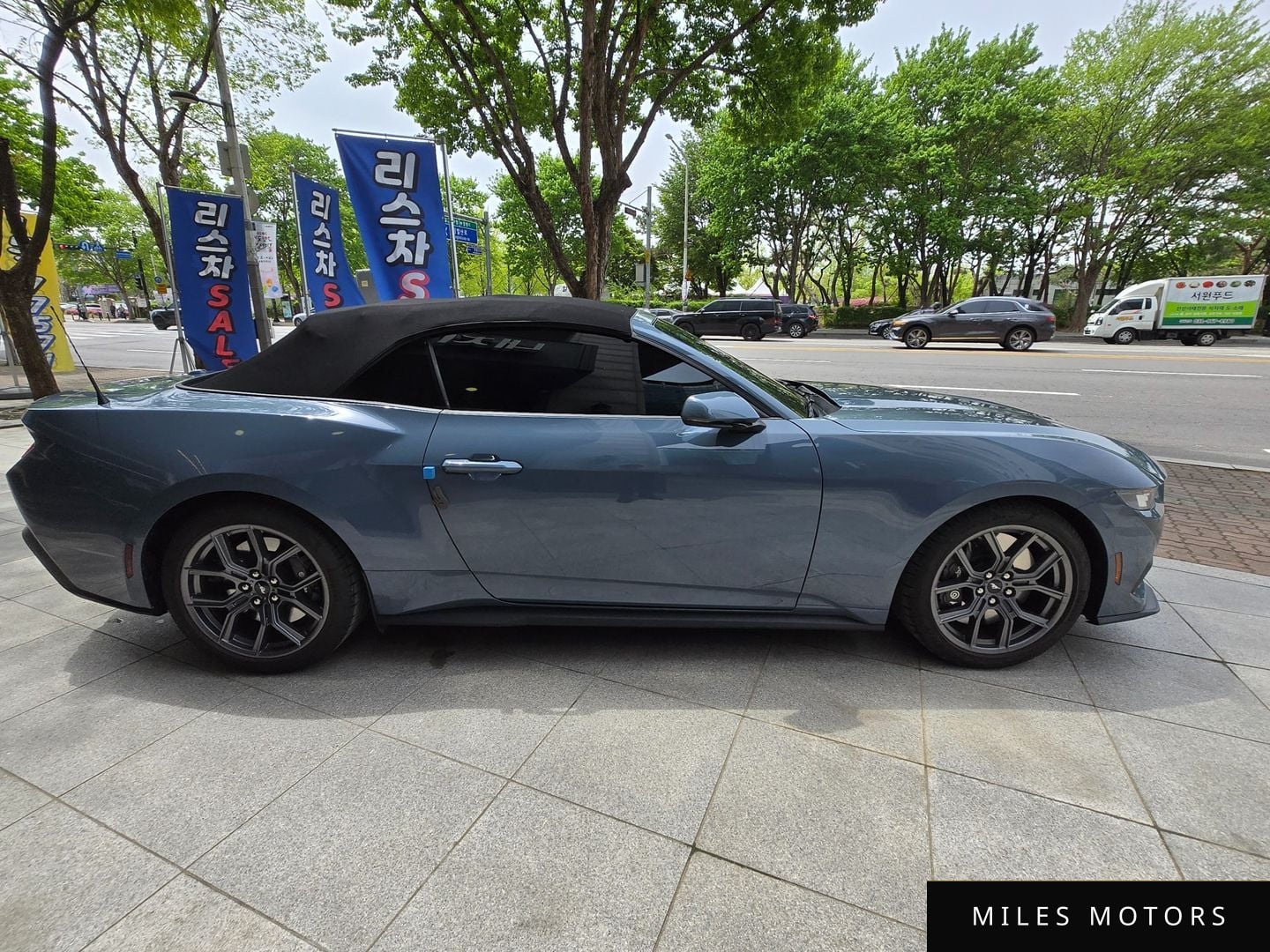 Ford Mustang 2024 — миниатюра 15