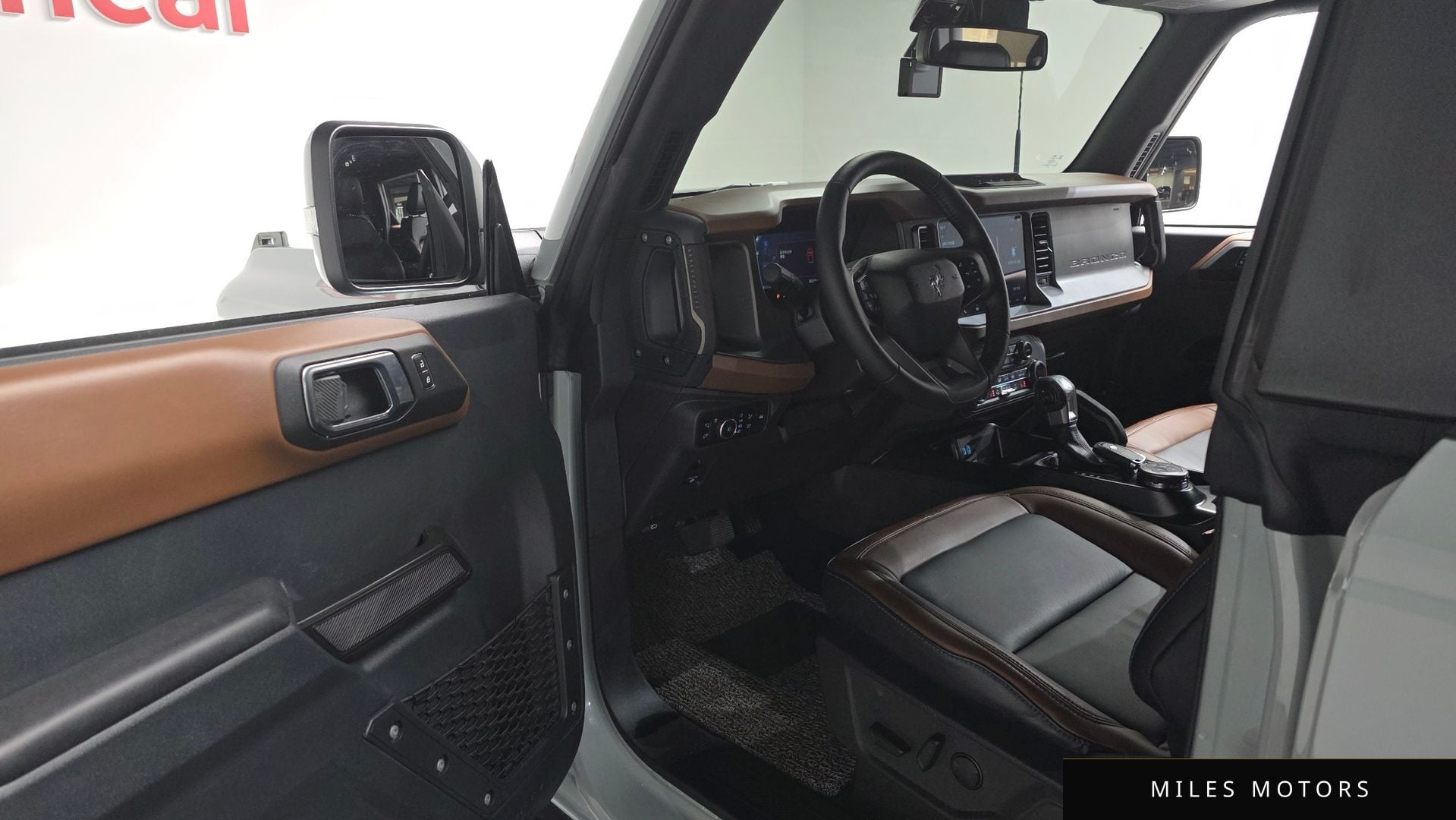 Ford Bronco 2024 — миниатюра 12
