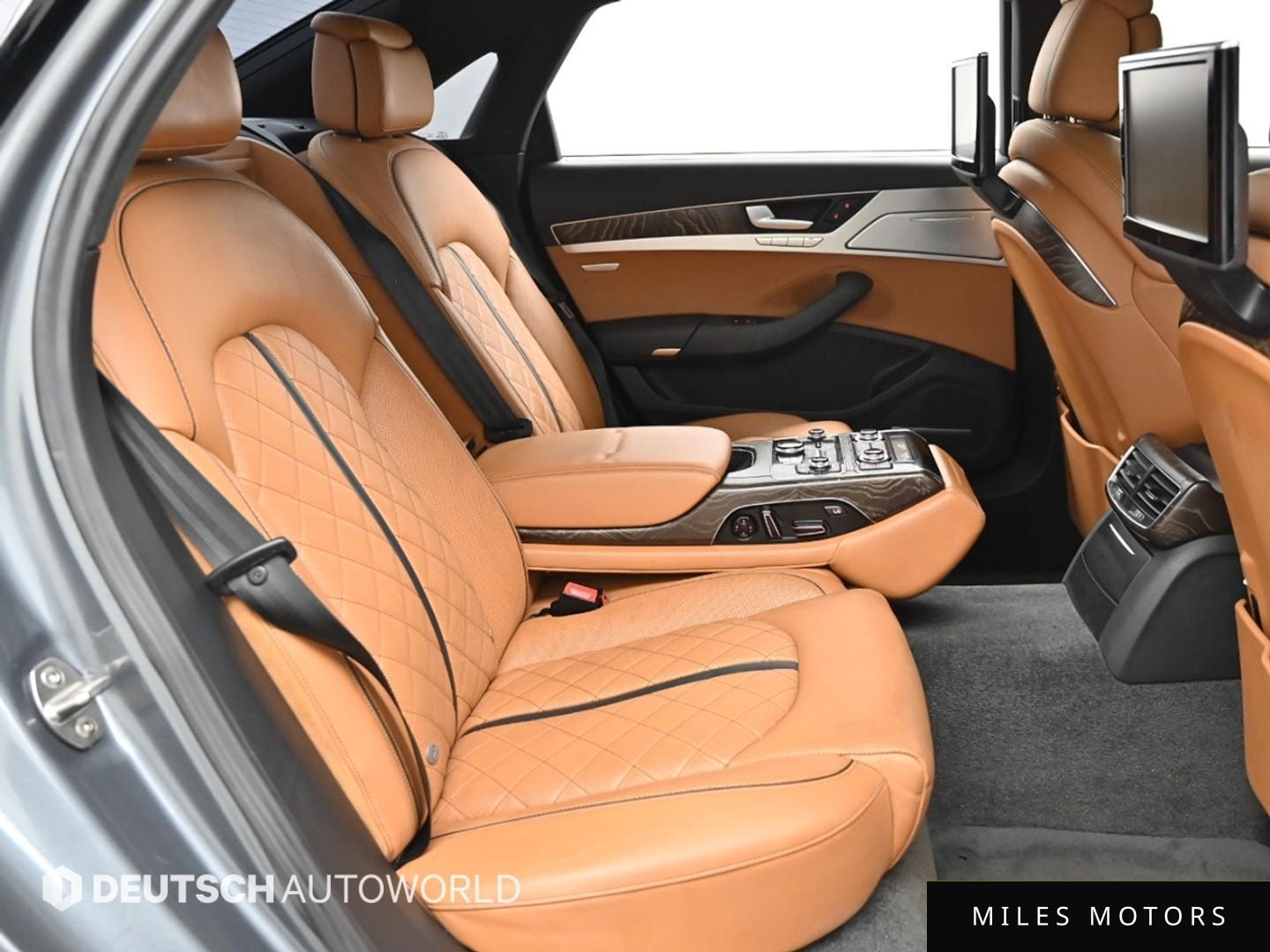 Audi A8 2016 — миниатюра 12