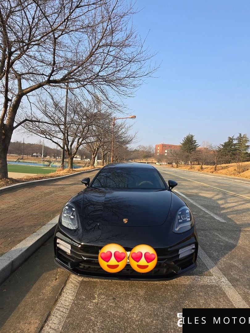 Porsche Panamera 2023 — миниатюра 3