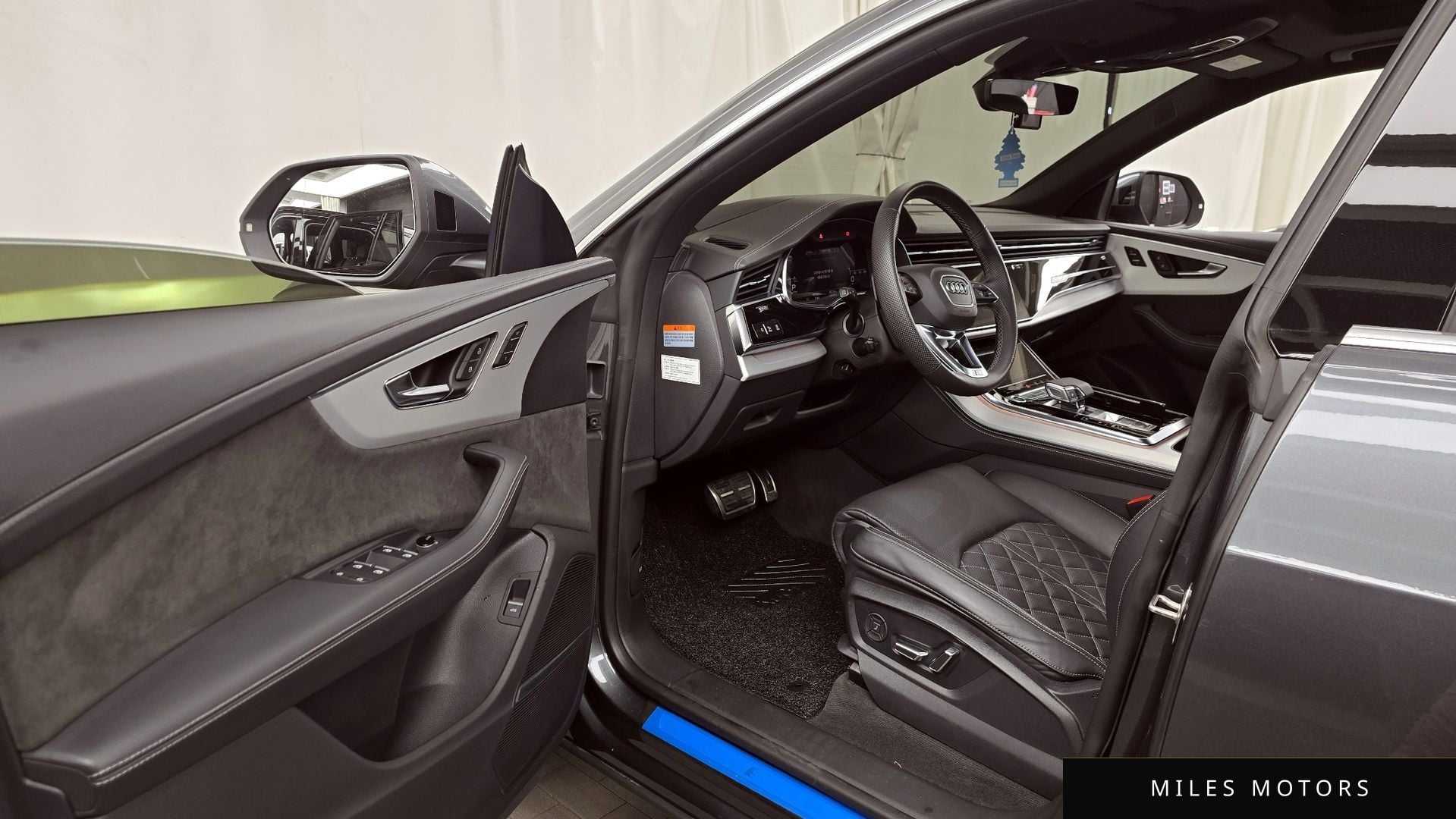 Audi Q8 (4M) 2021 — миниатюра 10