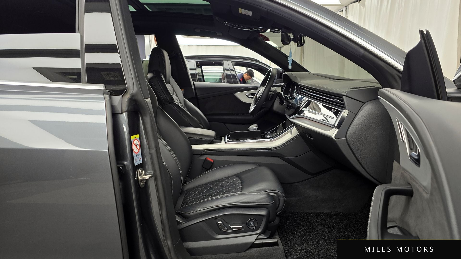 Audi Q8 (4M) 2021 — миниатюра 11
