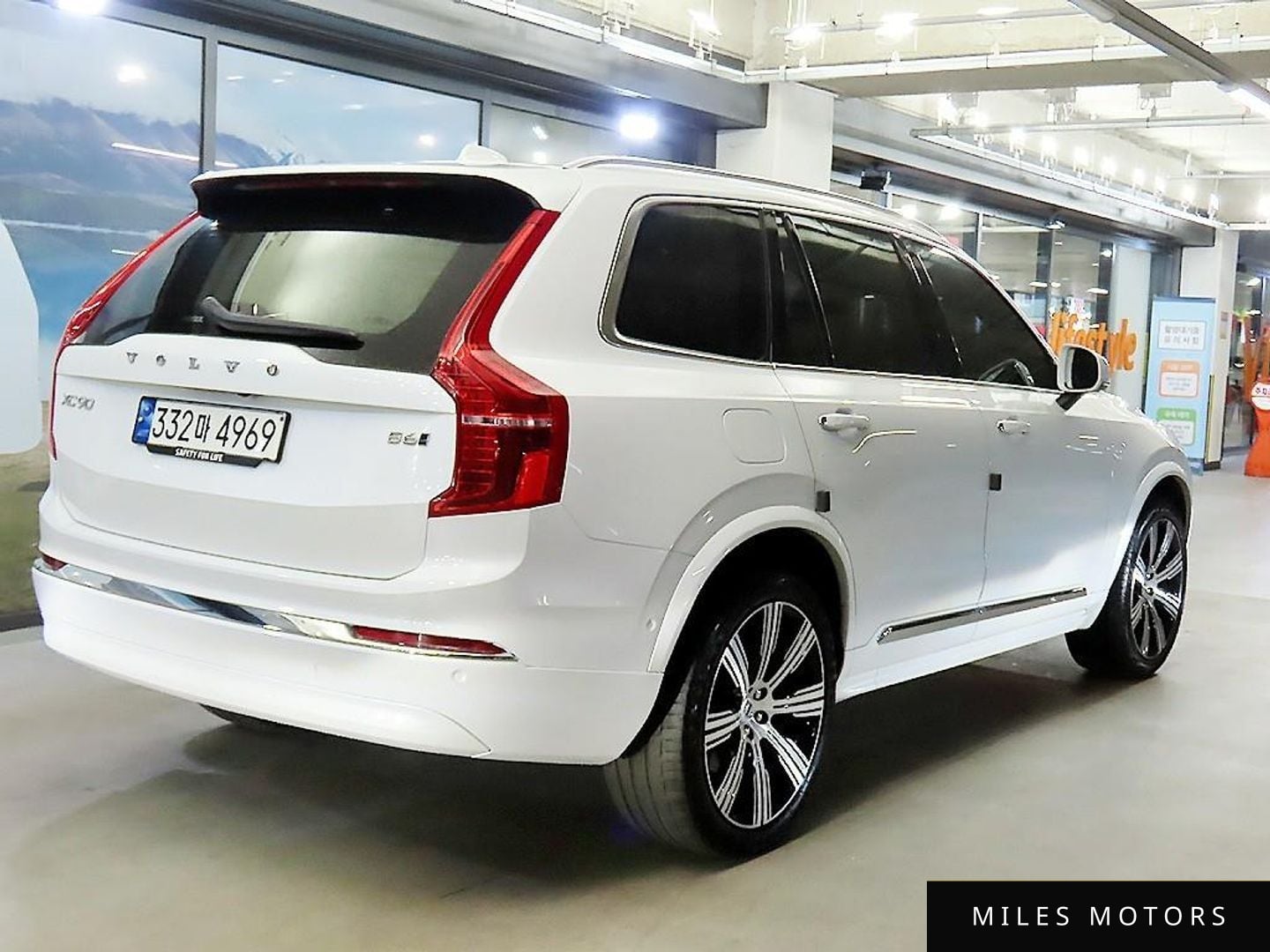 Volvo XC90 2023 — миниатюра 2