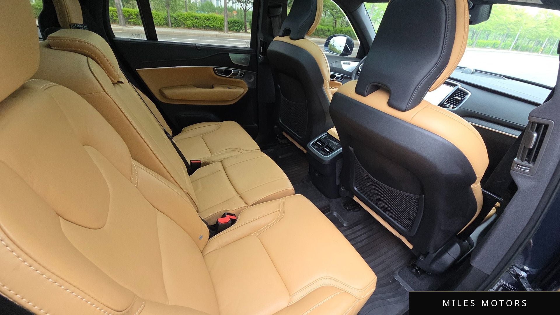 Volvo XC90 2023 — миниатюра 11