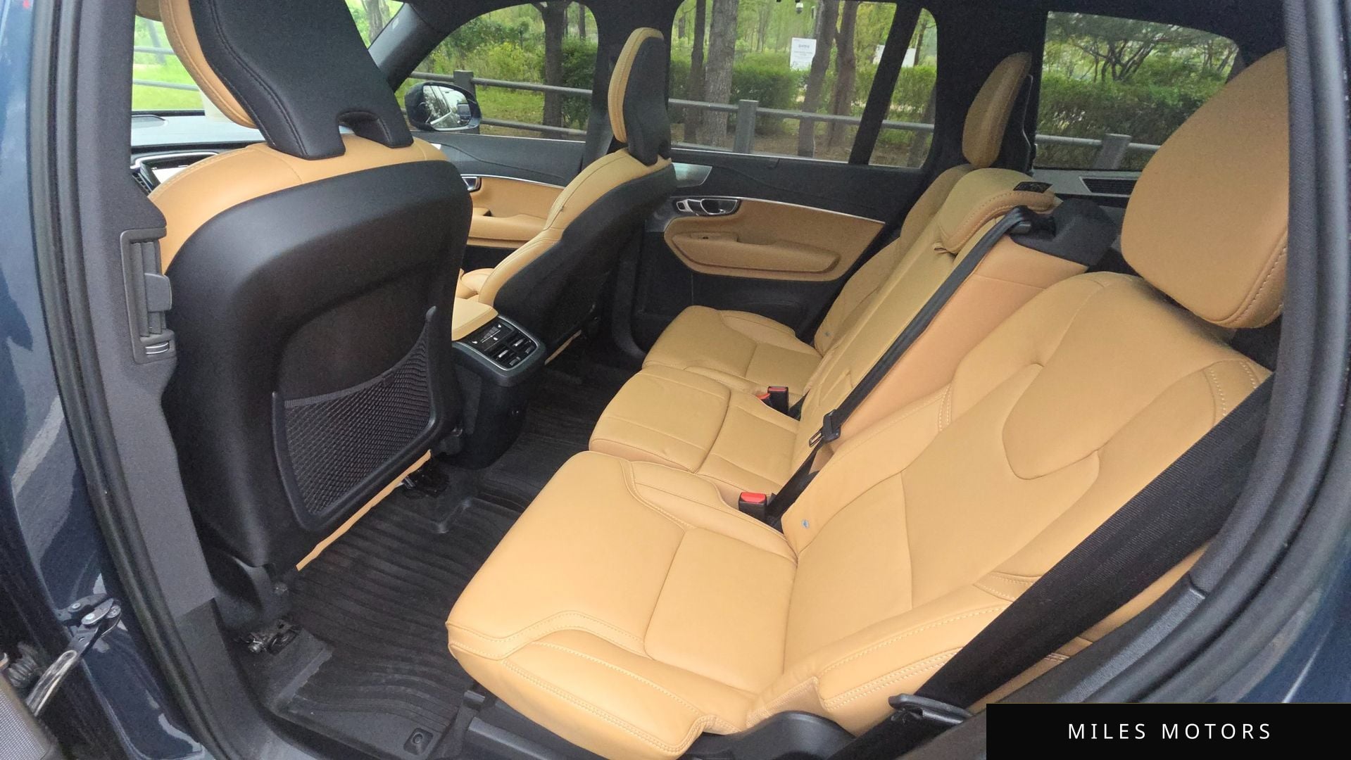 Volvo XC90 2023 — миниатюра 12