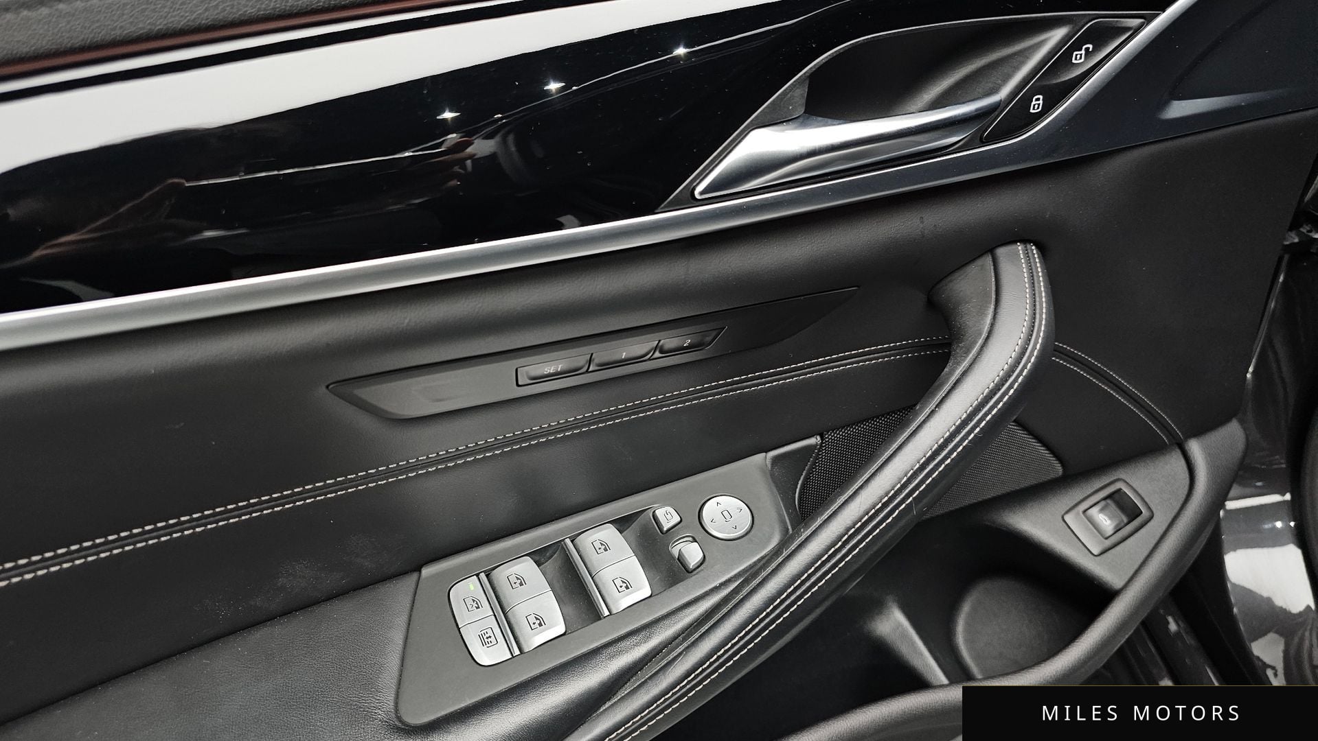 BMW 5시리즈 (G30) 2019 — миниатюра 24