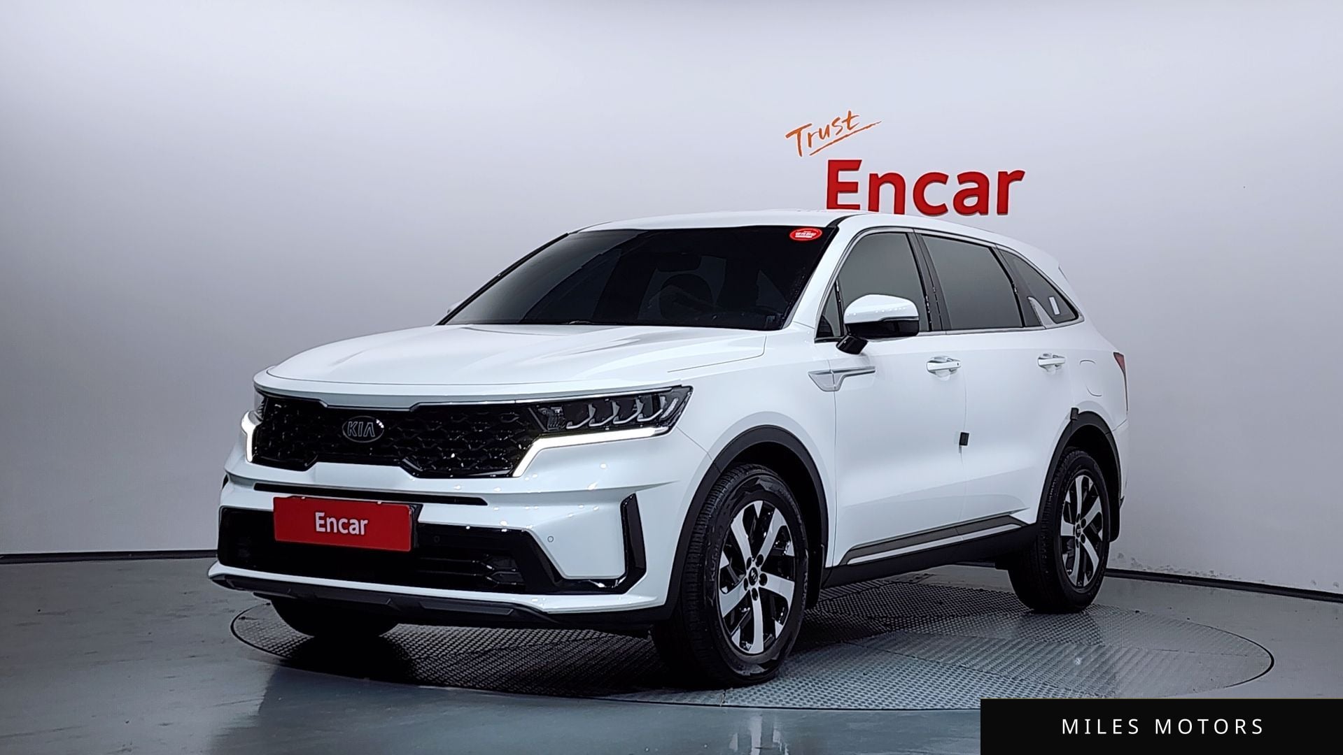 Kia Sorento 2021 — фото 1 из 12