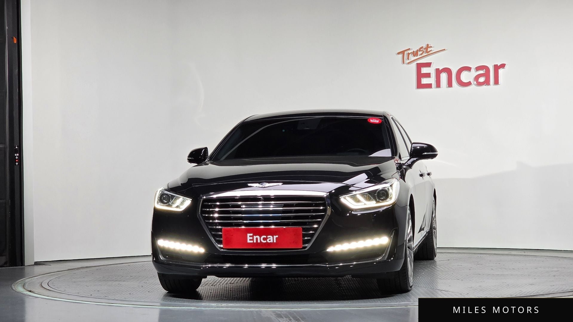 Genesis EQ900 2016 — миниатюра 3