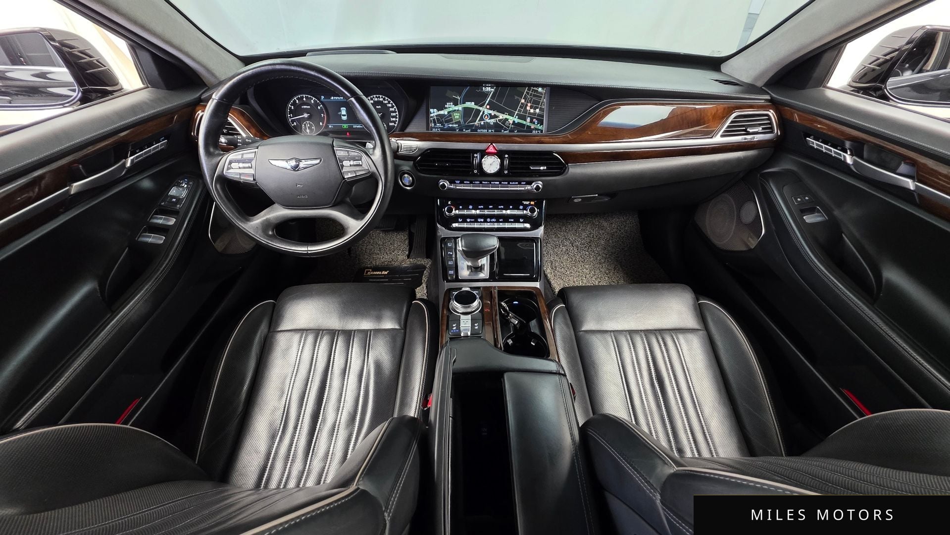 Genesis EQ900 2016 — миниатюра 7