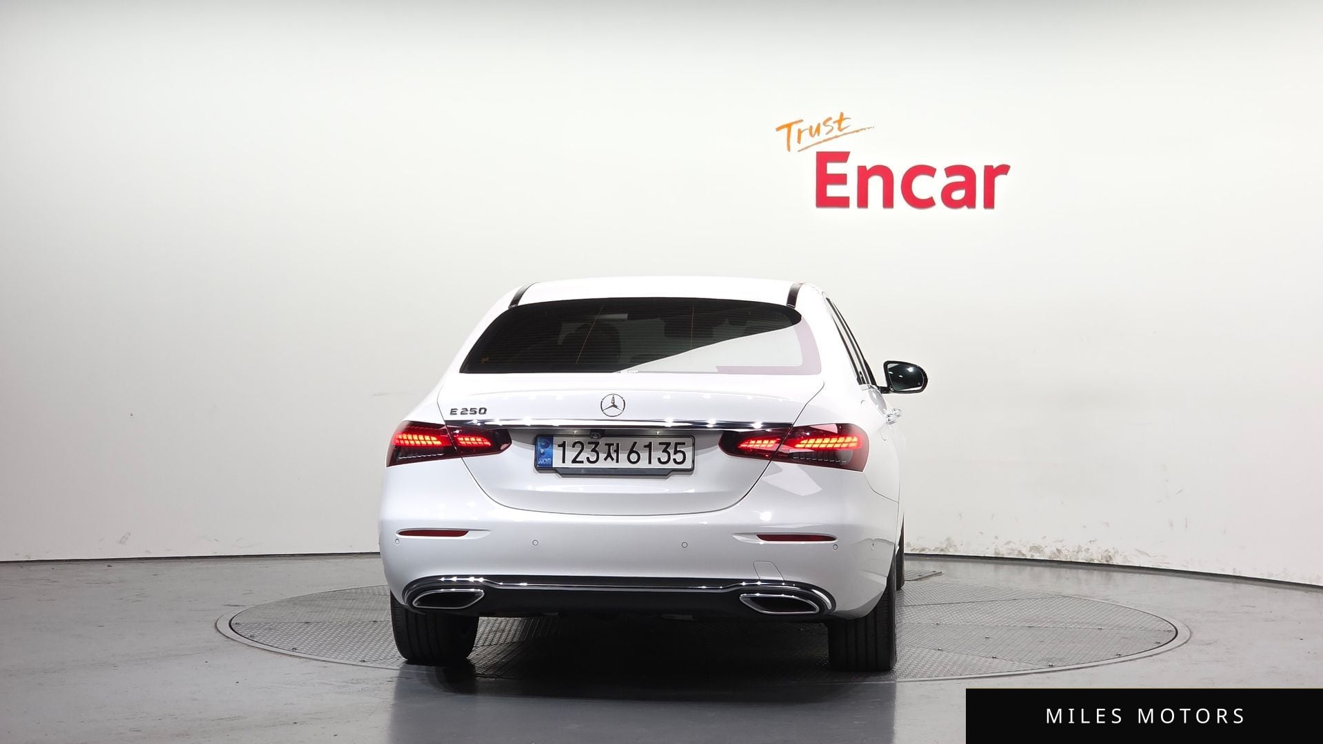 Mercedes-Benz E-Class W213 2021 — миниатюра 4