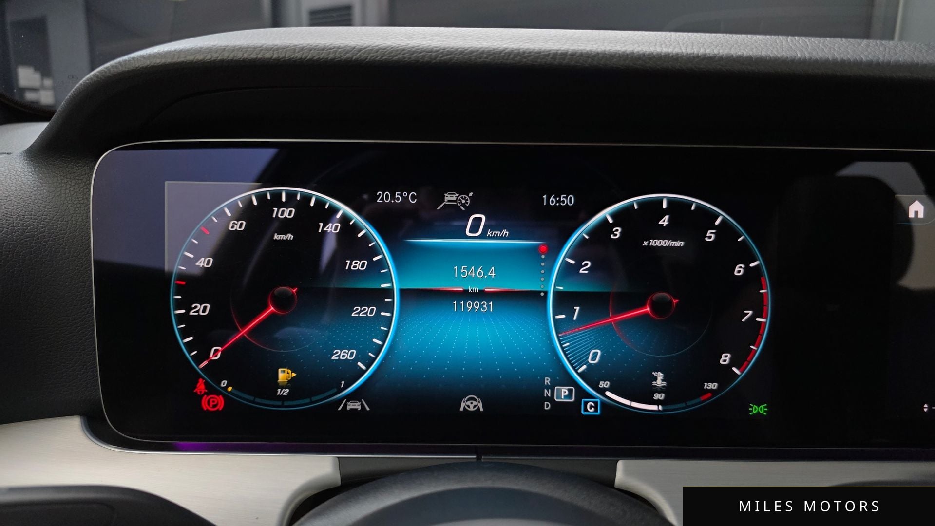 Mercedes-Benz E-Class W213 2021 — миниатюра 11