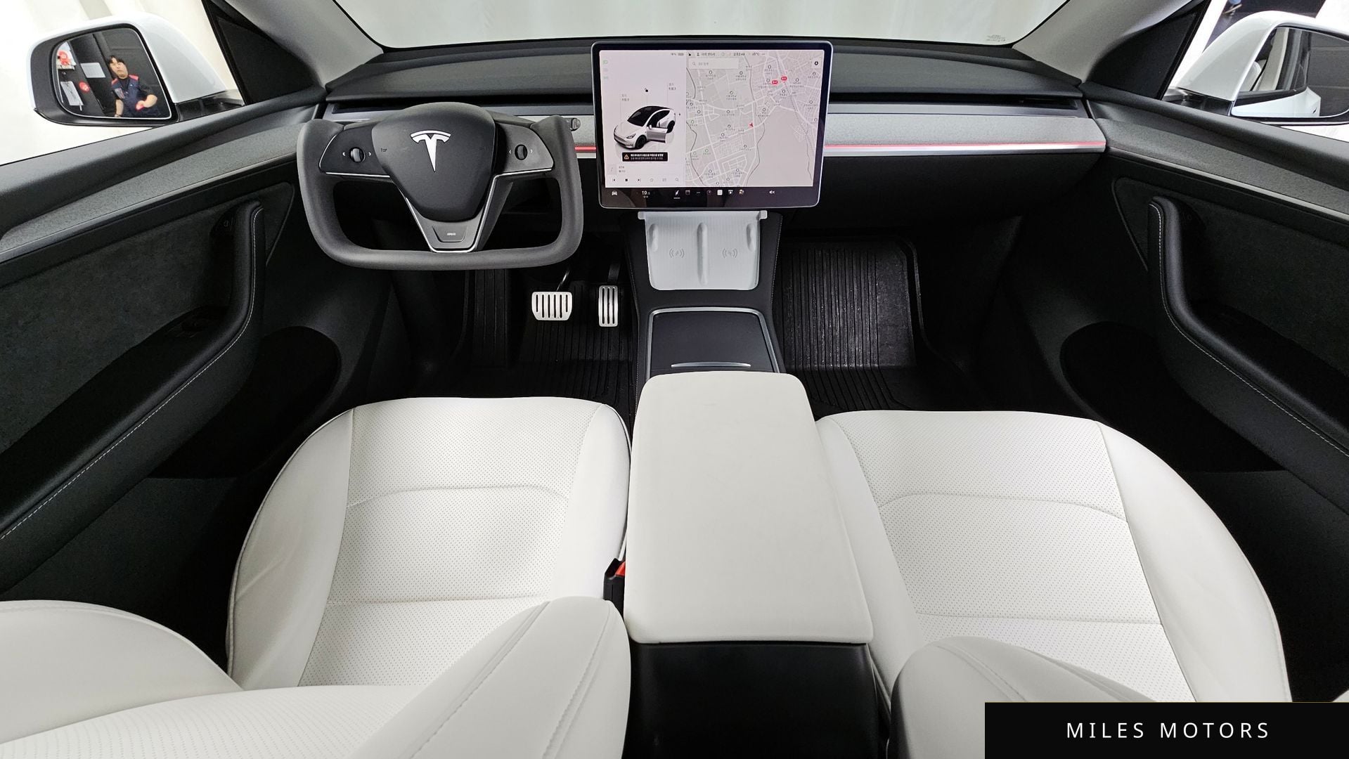 Tesla 모델 Y 2024 — миниатюра 10