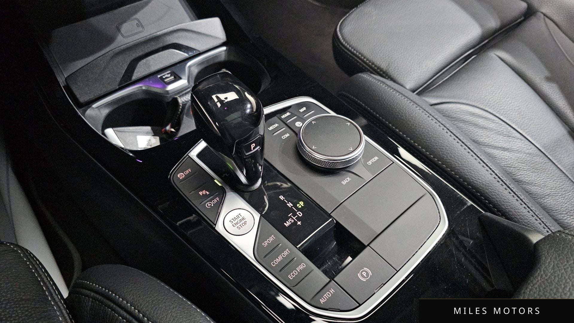 BMW 1시리즈 (F40) 2021 — миниатюра 9