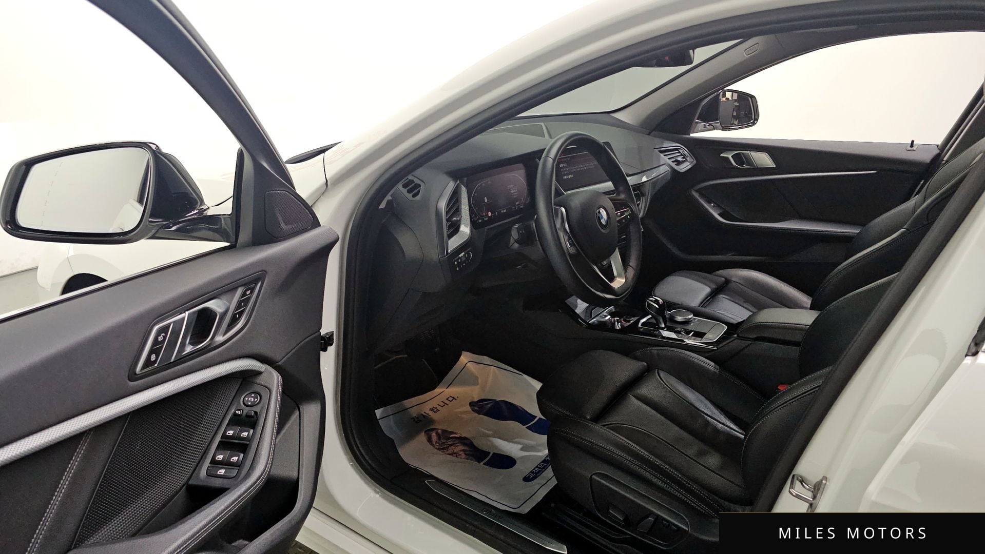 BMW 1시리즈 (F40) 2021 — миниатюра 10