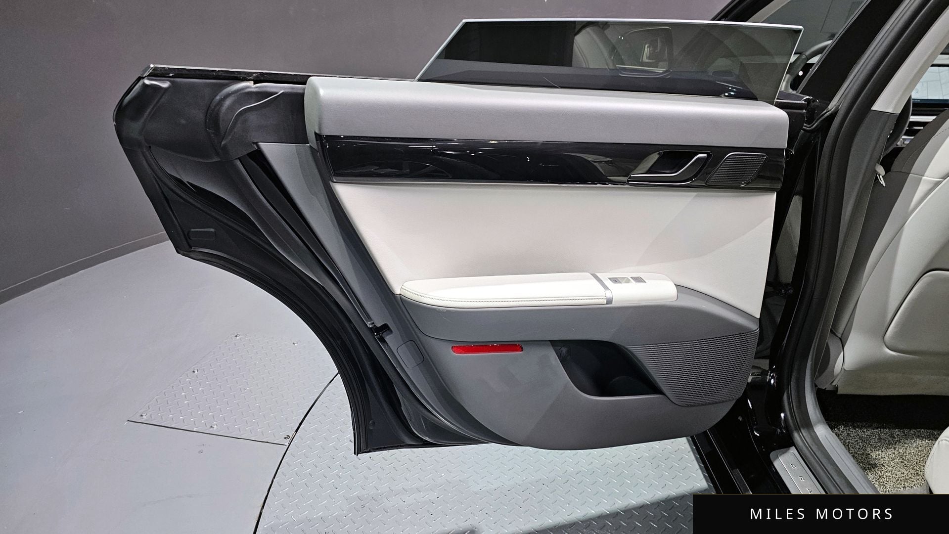 Hyundai Grandeur 2023 — миниатюра 15