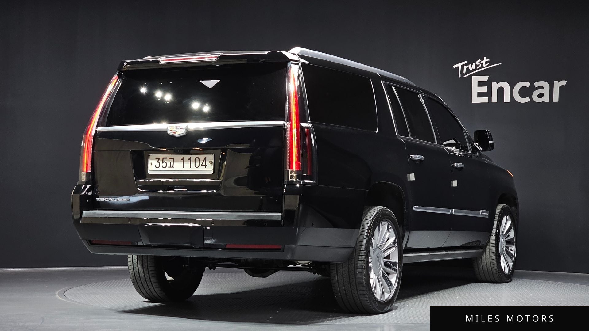 Cadillac Escalade 2019 — миниатюра 2