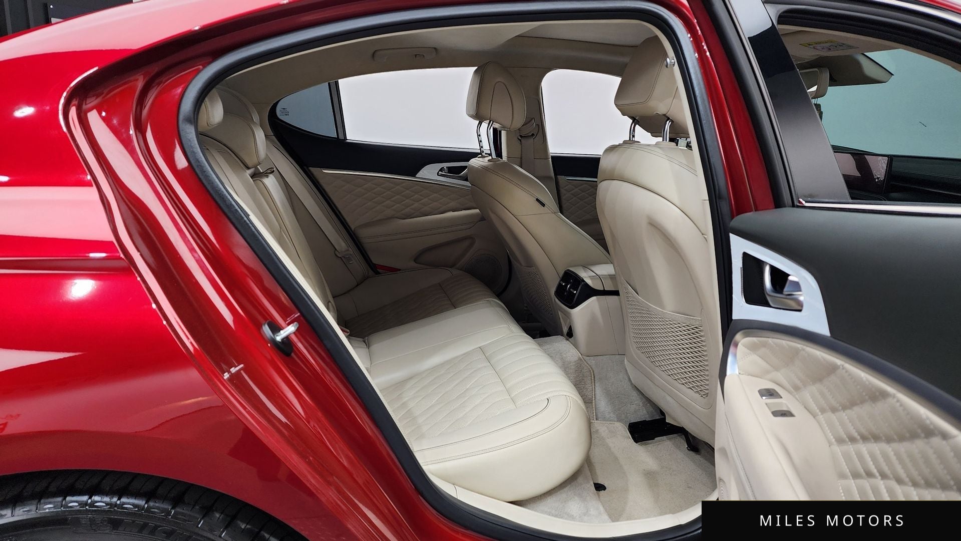 Genesis G70 2023 — миниатюра 17