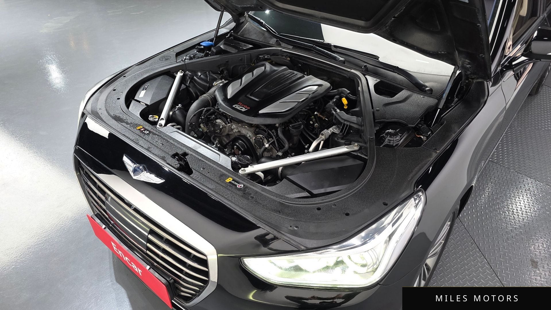 Genesis EQ900 2016 — миниатюра 6