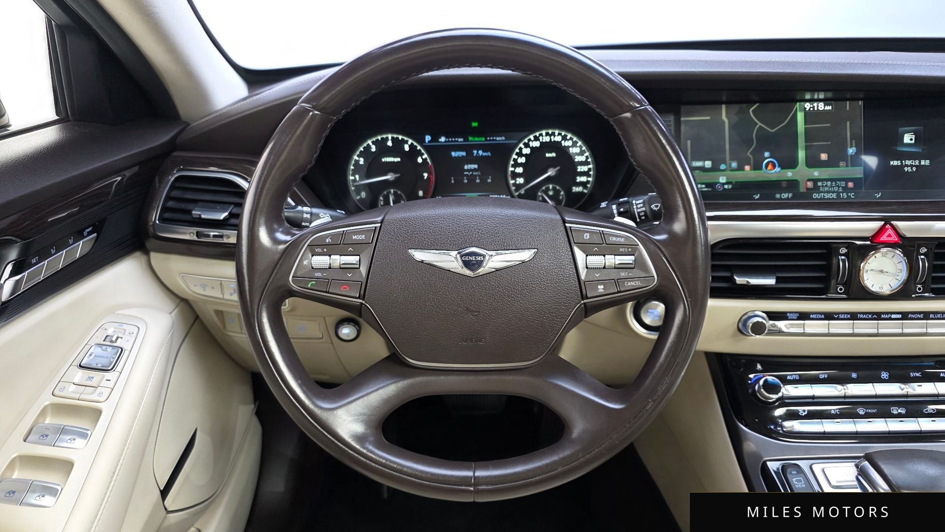 Genesis EQ900 2016 — миниатюра 12