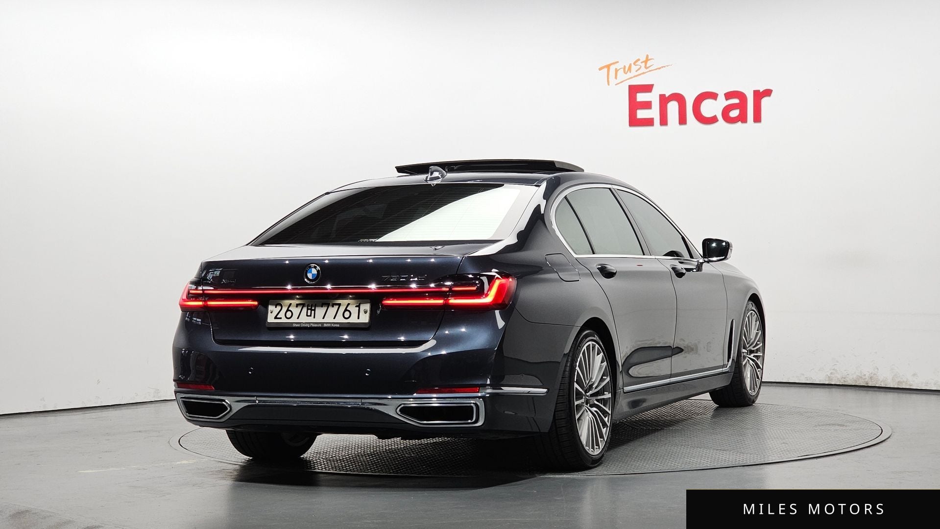 BMW 7 Series (G11) 2020 — миниатюра 2