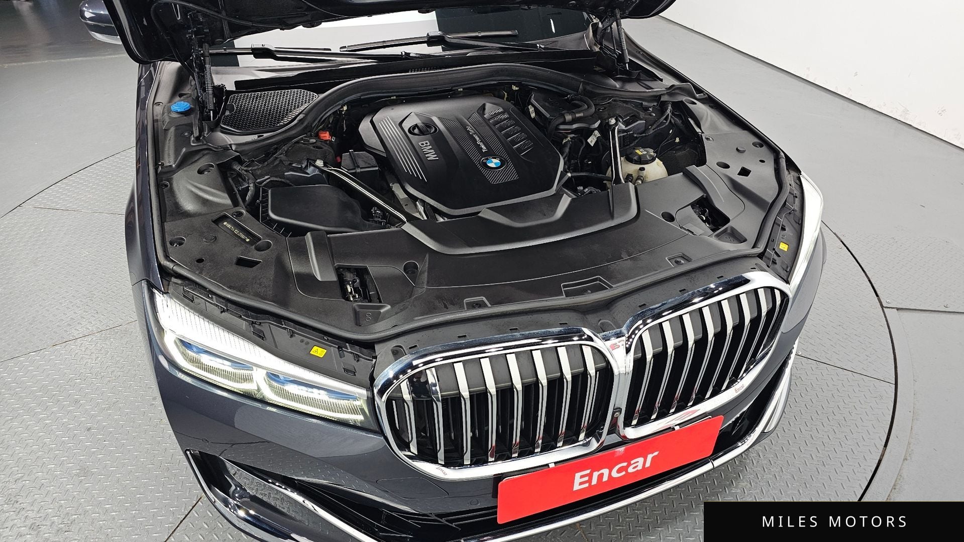 BMW 7 Series (G11) 2020 — миниатюра 6