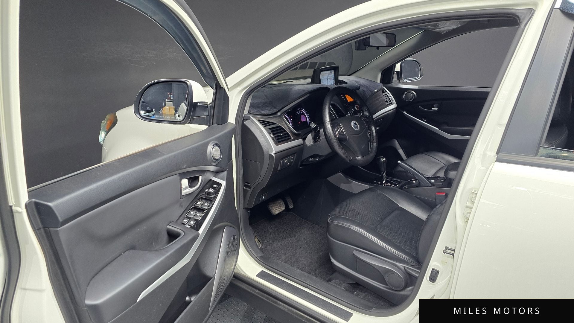 KG Mobility KORANDO 2015 — миниатюра 11
