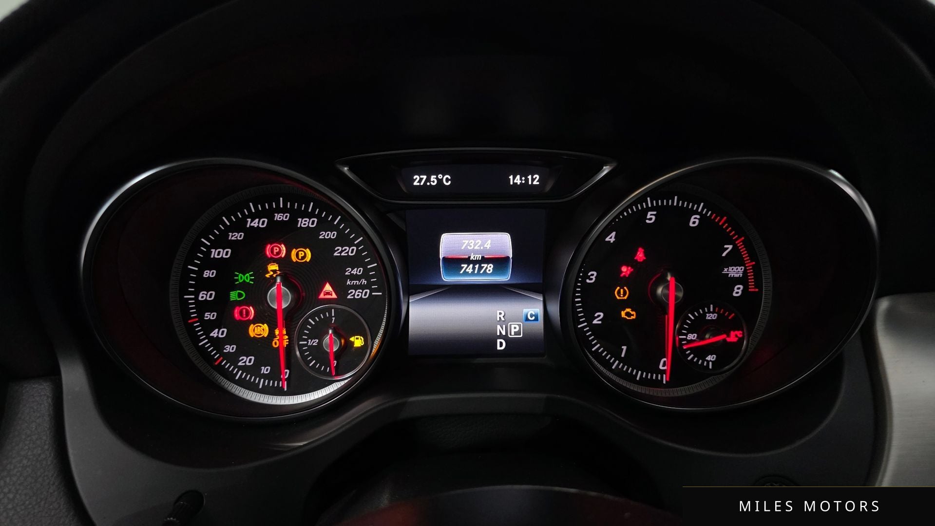 Mercedes-Benz GLA-Class X156 2018 — миниатюра 11