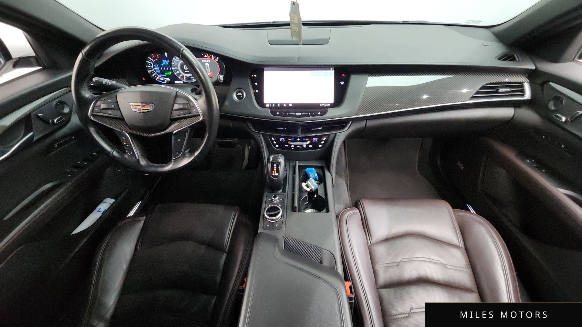 Cadillac CT6 2019 — миниатюра 10