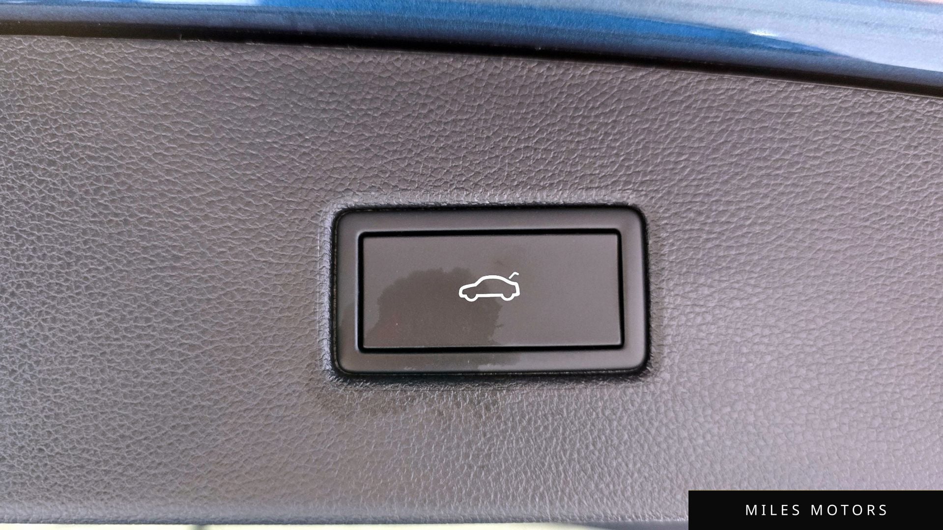 Volkswagen Tiguan 2024 — миниатюра 27