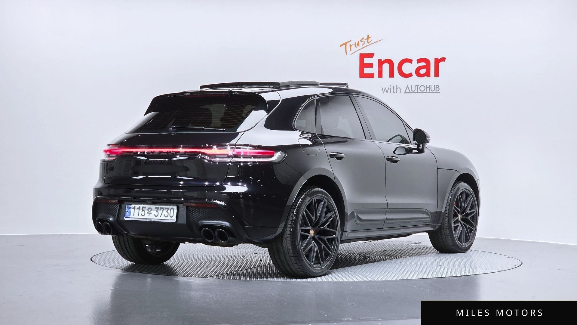 Porsche 마칸 2024 — миниатюра 2