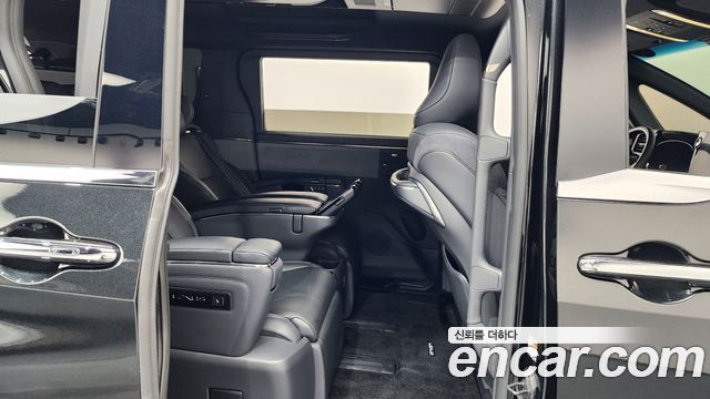 Лексус LM 2025 — миниатюра 17