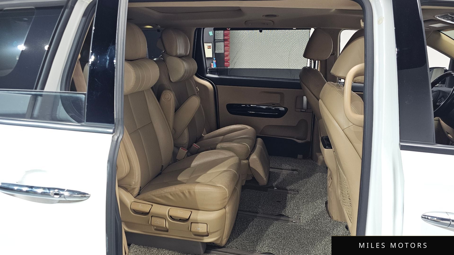 Kia Canival 2019 — миниатюра 17