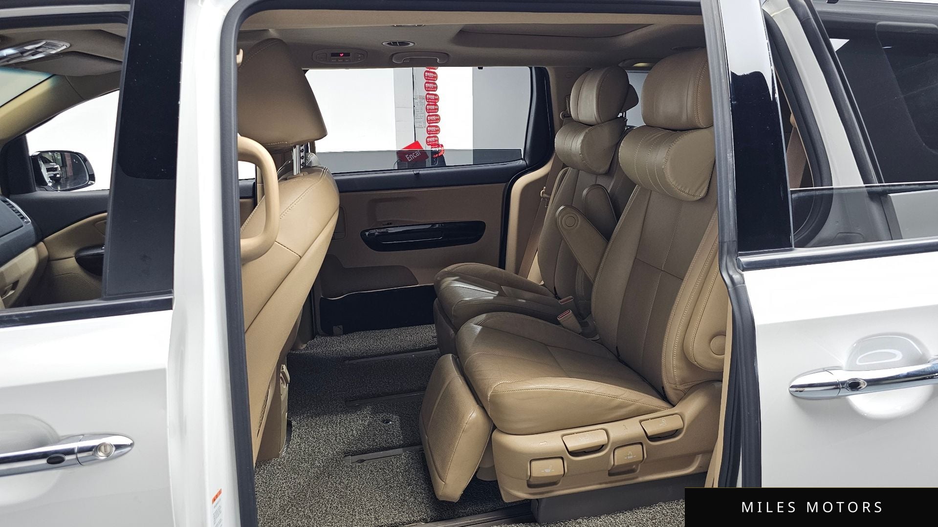 Kia Canival 2019 — миниатюра 18